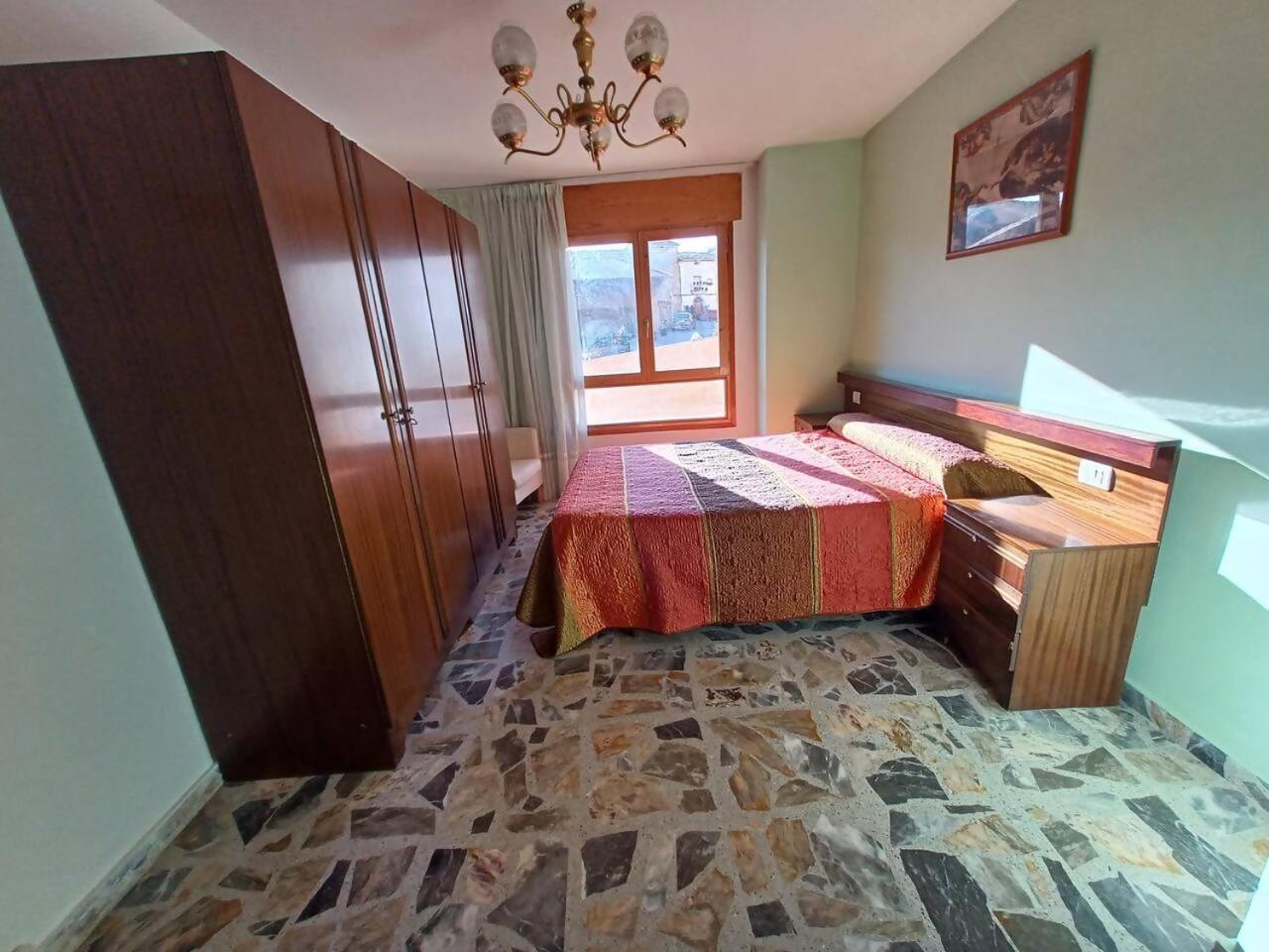 Casa Rural Apartamento Sol Ideal Para Familias Munébrega Dış mekan fotoğraf