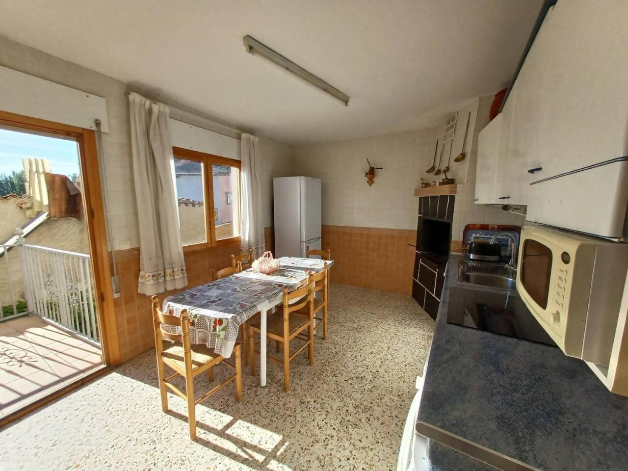 Casa Rural Apartamento Sol Ideal Para Familias Munébrega Dış mekan fotoğraf