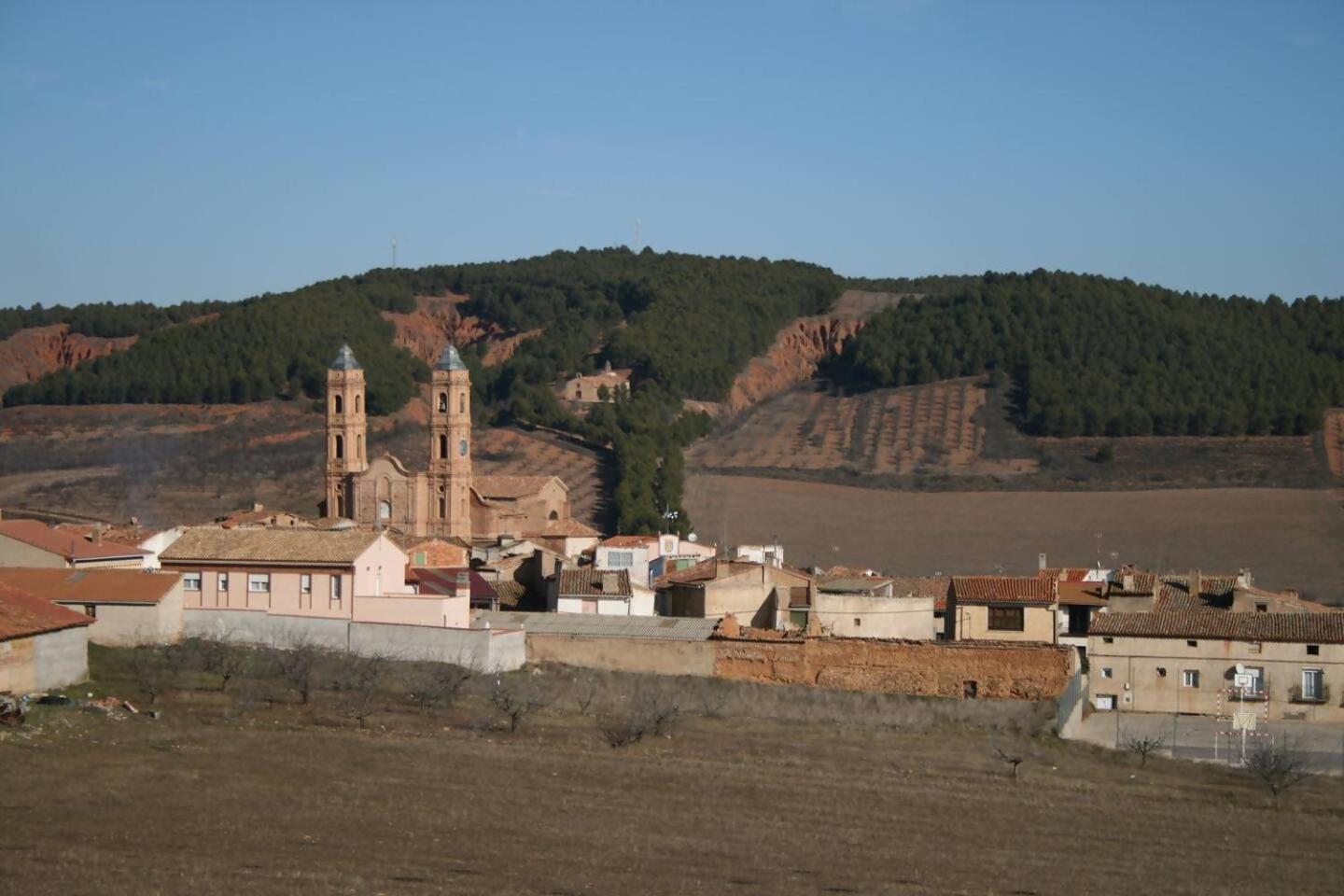 Casa Rural Apartamento Sol Ideal Para Familias Munébrega Dış mekan fotoğraf